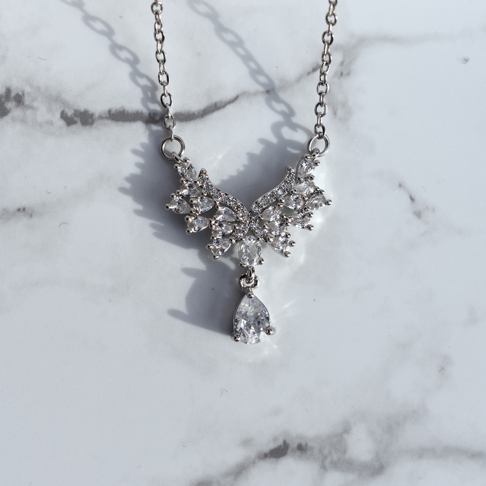 Γυναικείο Κολιέ Σταγόνα με Ζιργκόν από Ανοξείδωτο Ατσάλι – Ασημί