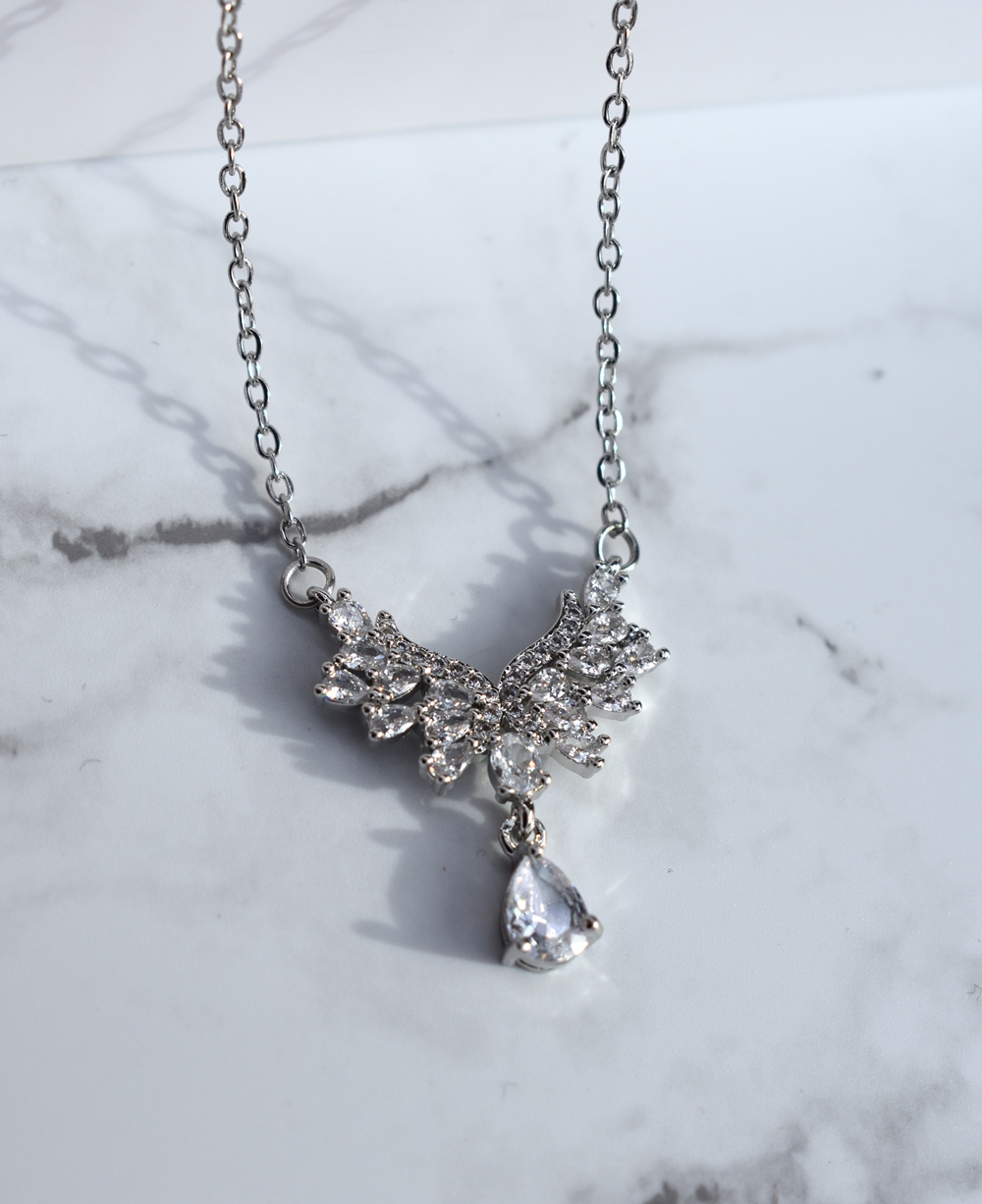 Γυναικείο Κολιέ Σταγόνα με Ζιργκόν από Ανοξείδωτο Ατσάλι – Ασημί