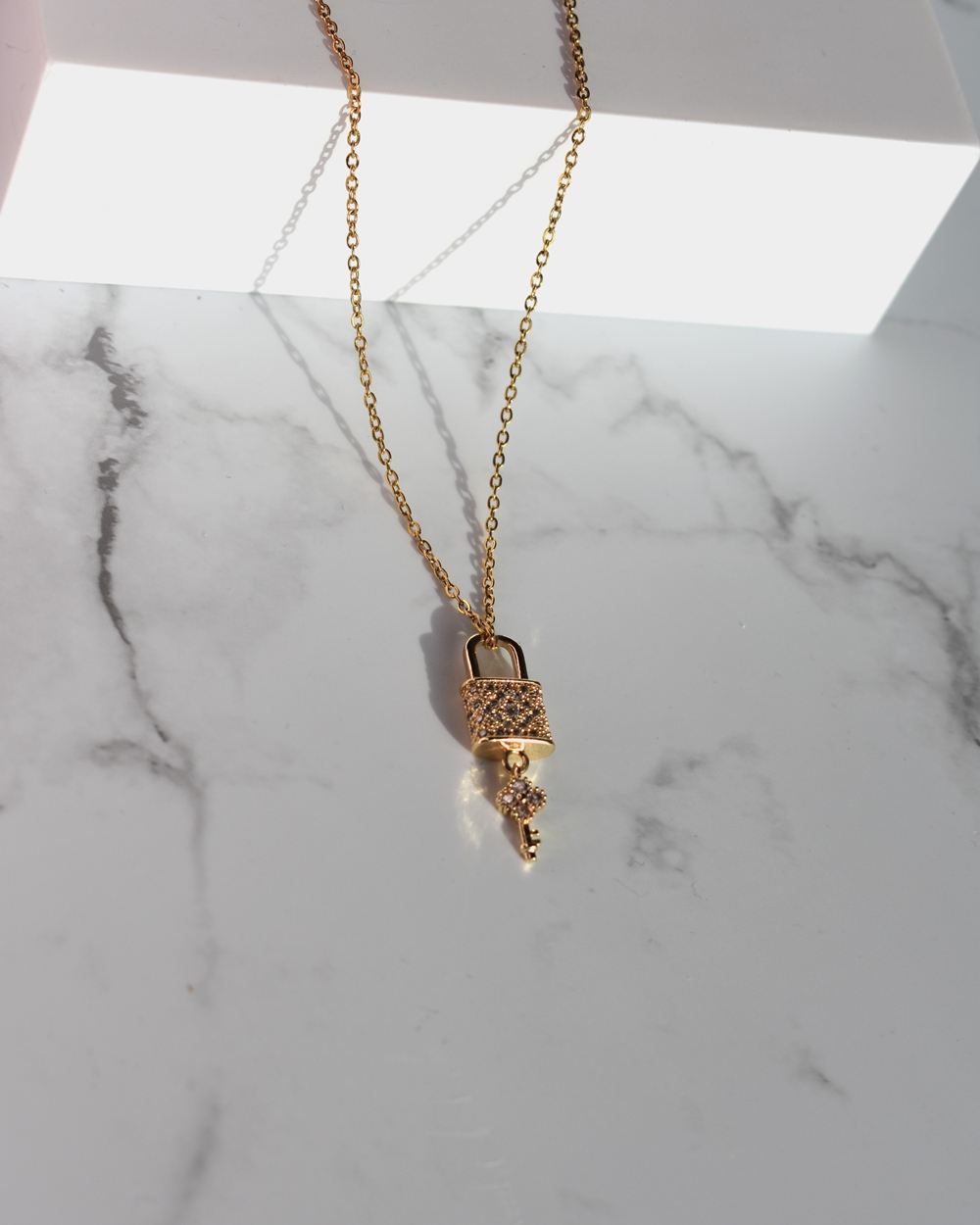 Γυναικείο Κολιέ Κλειδαριά με Ζιργκόν από Ανοξείδωτο Ατσάλι Χρυσό