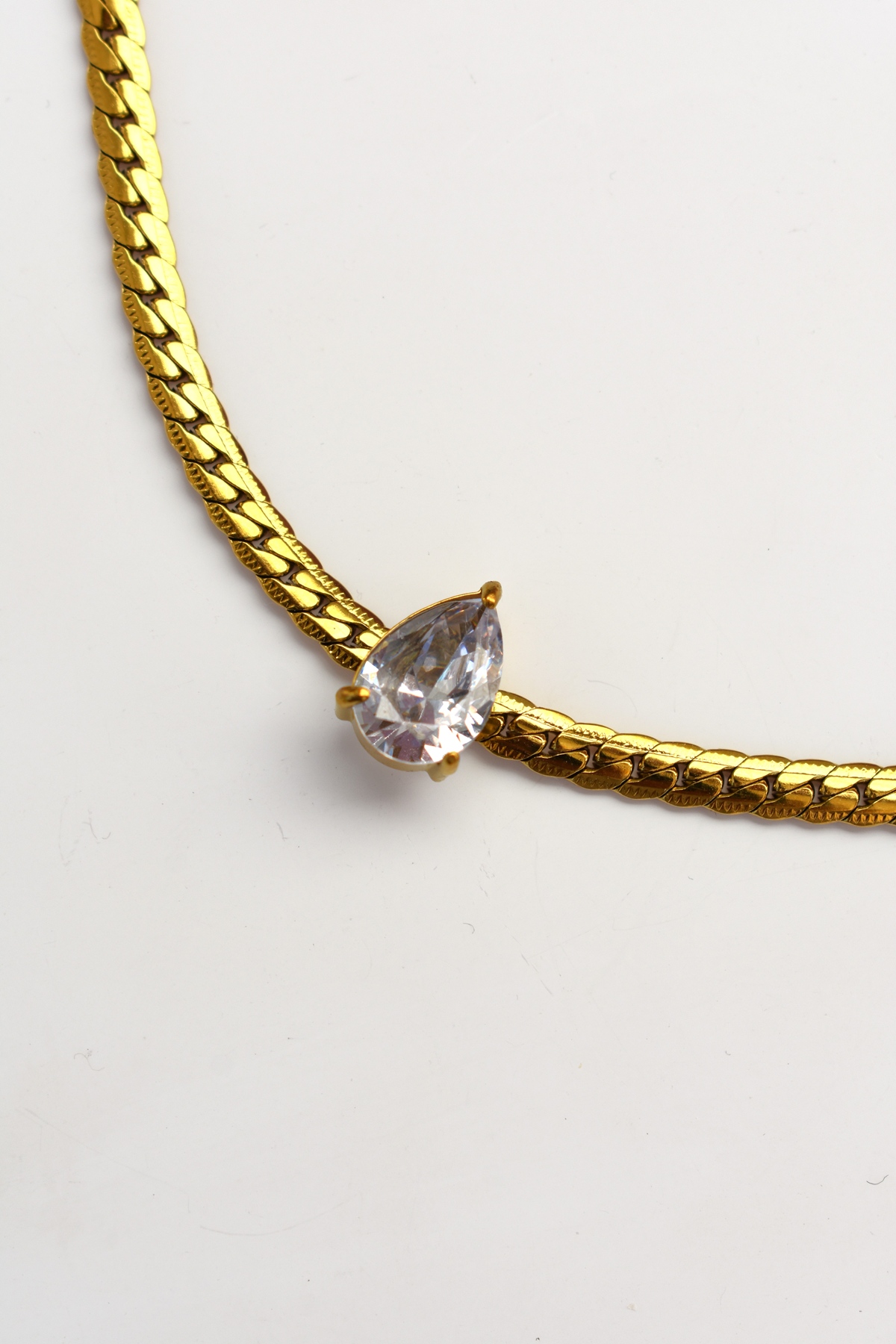 Γυναικείο Κολιέ Χρυσή Αλυσίδα με Ζιργκόν Σταγόνα από Ανοξείδωτο Ατσάλι