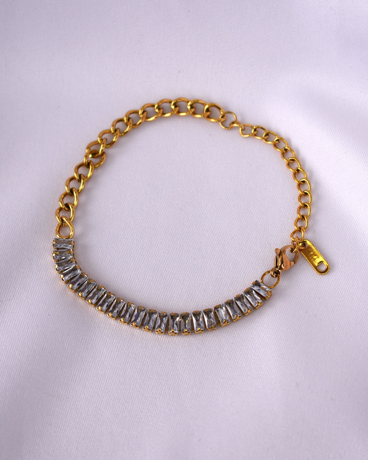 Βραχιόλι χρυσό αλυσίδα με ζιργκόν πέτρες από ανοξείδωτο ατσάλι